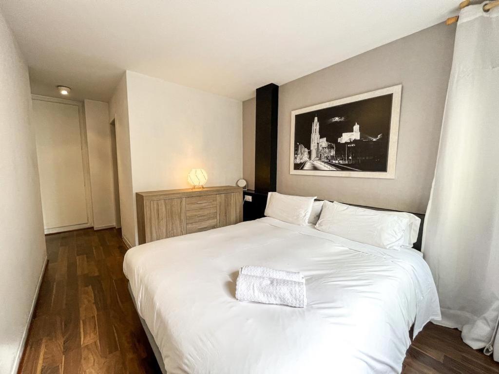 Apartamento Para 4 Con Terraza En El Centro Girona Esterno foto