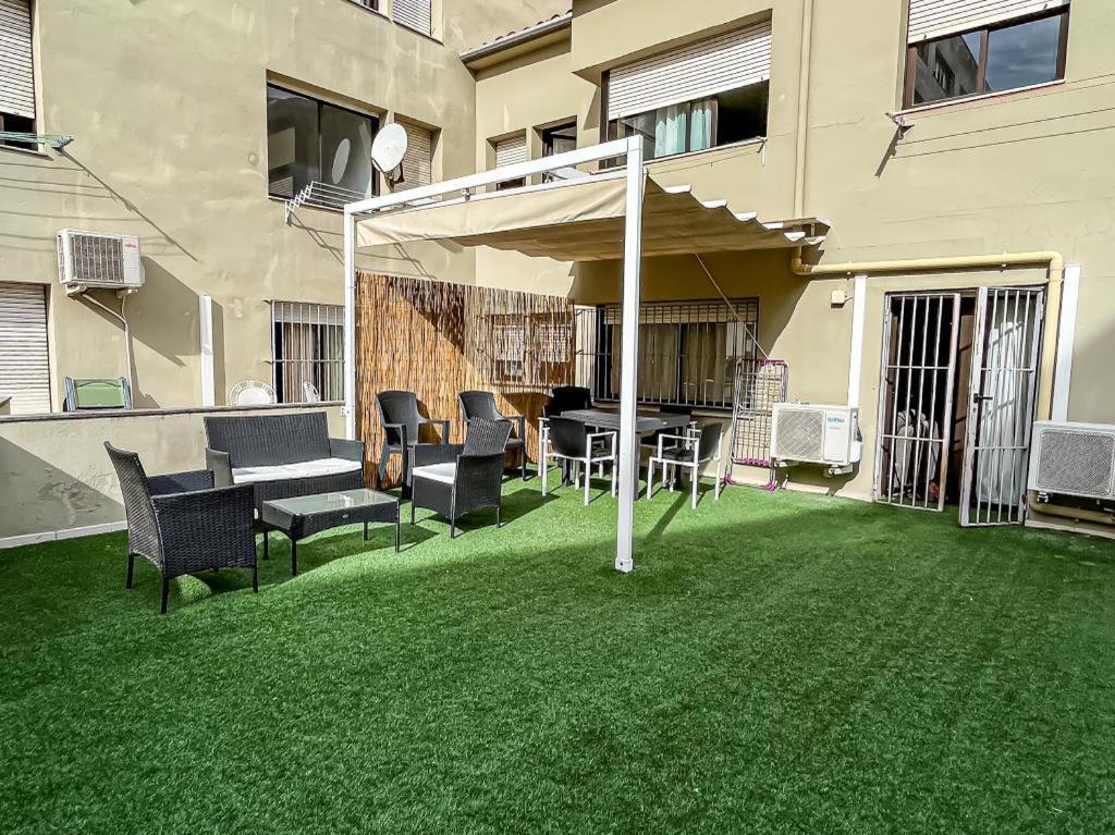 Apartamento Para 4 Con Terraza En El Centro Girona Esterno foto