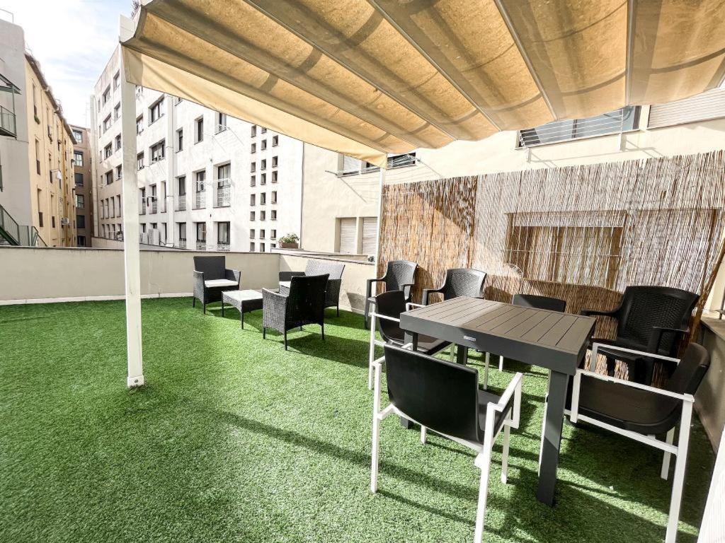 Apartamento Para 4 Con Terraza En El Centro Girona Esterno foto
